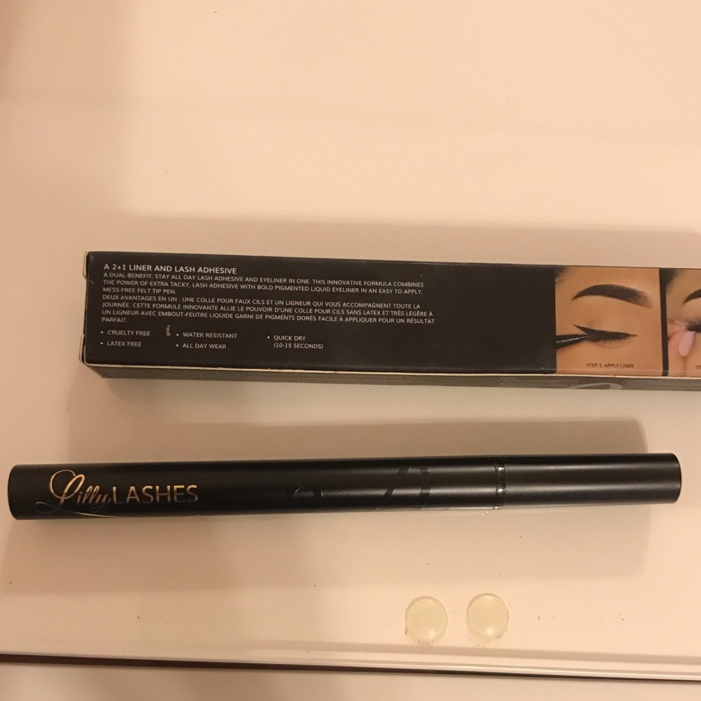 Lilly Lashes Power Liner Lash Adhesive